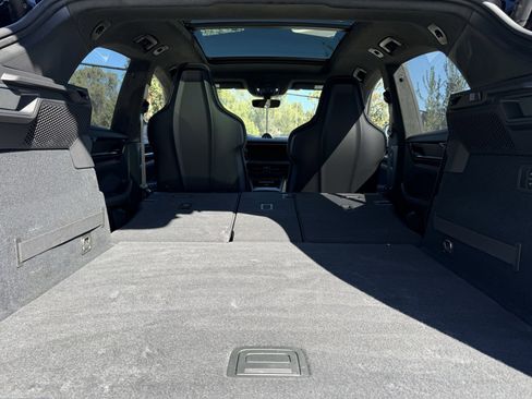 Used 2025 Porsche Macan Turbo Electric image 36