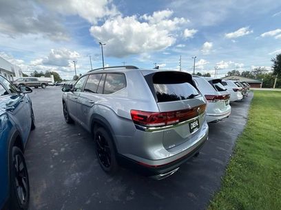 New 2026 Volkswagen Atlas SE