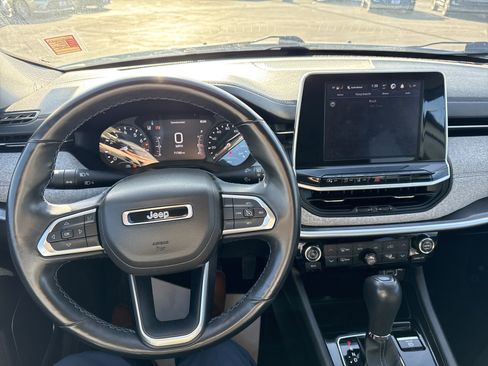 Used 2022 Jeep Compass Latitude w/ Convenience Group image 13