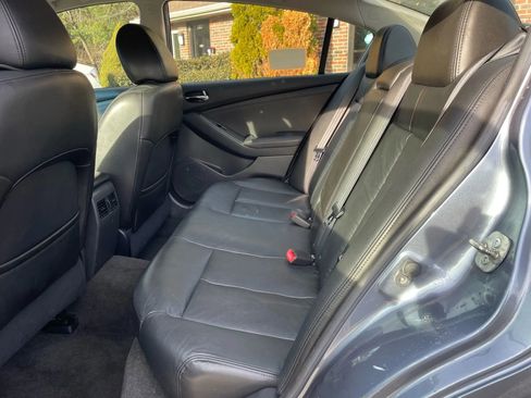 Used 2011 Nissan Altima 2.5 SL w/ 2.5SL Pkg image 42