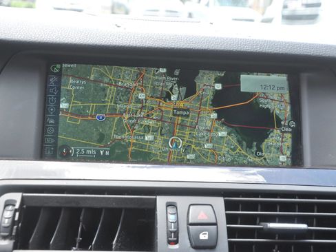 Used 2013 BMW 528i Sedan RWD image 30