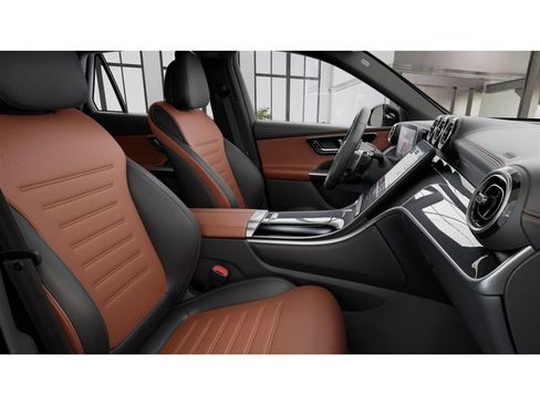 New 2026 Mercedes-Benz GLC 43 AMG 4MATIC image 4