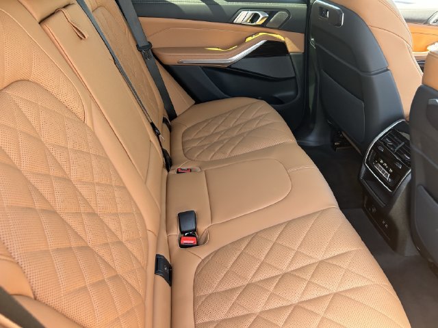 Used 2026 BMW X5 sDrive40i w/ Premium Package RWD image 14