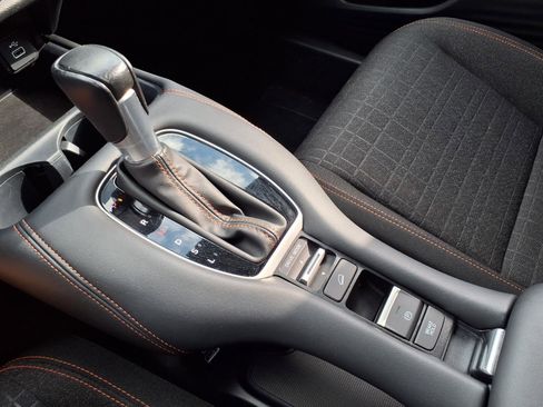 Used 2023 Honda HR-V Sport image 11