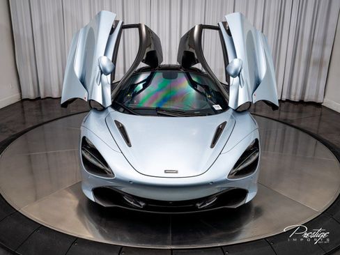 Used 2018 McLaren 720S Luxury image 4