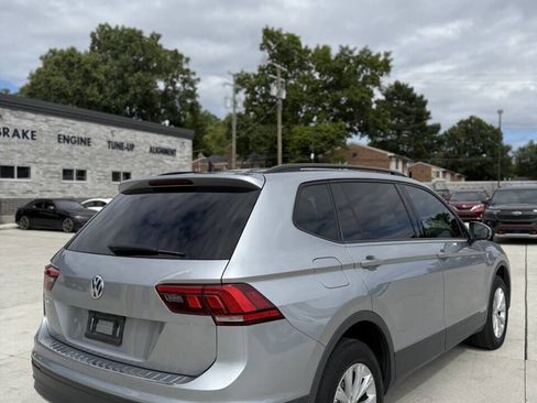 Used 2020 Volkswagen Tiguan S image 7