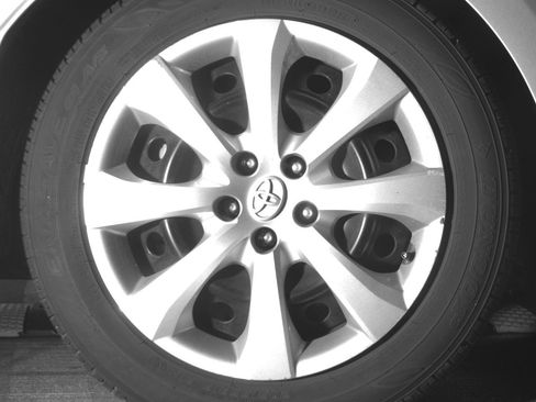 Used 2025 Toyota Corolla LE FWD image 18