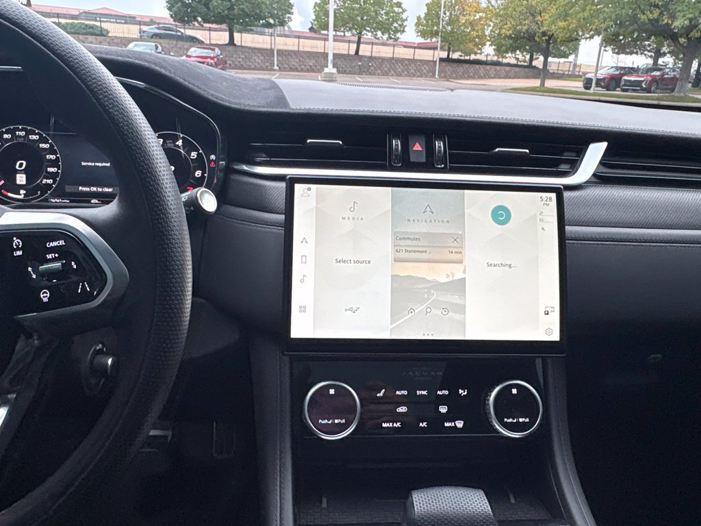 Used 2024 Jaguar F-PACE SVR AWD/4WD image 15