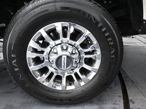 Used 2022 Ford F250 Lariat w/ Chrome Package AWD/4WD image 40