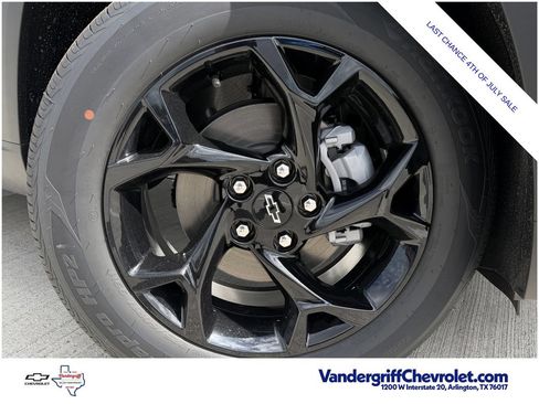 Used 2026 Chevrolet Trax LT w/ Driver Confidence Package FWD image 10