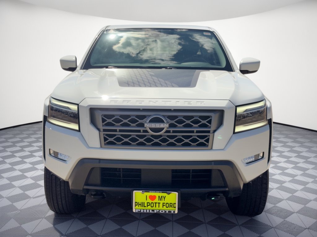 Used 2024 Nissan Frontier SL w/ Technology Package AWD/4WD image 6