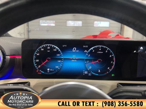 Used 2023 Mercedes-Benz CLA 250 4MATIC image 30