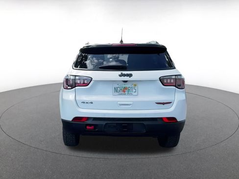 Used 2025 Jeep Compass Trailhawk w/ Trailer Tow Group image 12