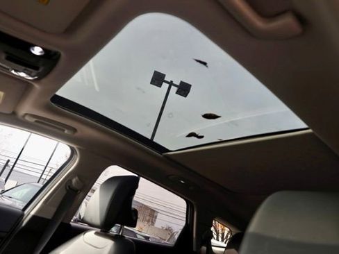 Certified 2026 Kia Sportage EX w/ EX Panorama Roof Package image 18