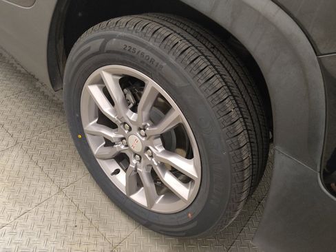 Used 2022 GMC Terrain SLT FWD image 31