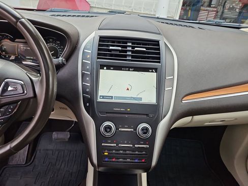 Used 2016 Lincoln MKC Reserve w/ Lincoln MKC Climate Package image 15