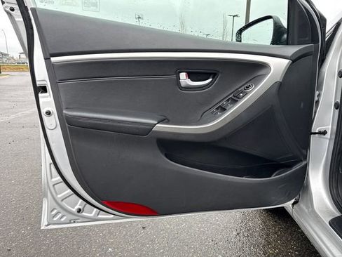 Used 2013 Hyundai Elantra GT w/ Style Pkg image 21