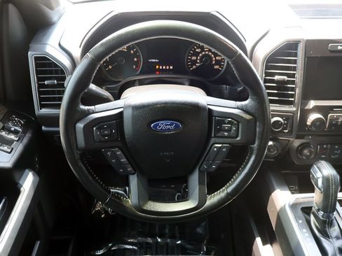 Used 2018 Ford F150 XLT w/ Equipment Group 302A Luxury AWD/4WD image 34