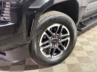 Used 2024 Toyota Tacoma TRD Sport w/ TRD Sport Upgrade Package AWD/4WD video 2