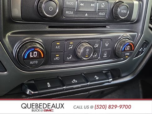 Used 2018 Chevrolet Silverado 1500 LT w/ Texas Edition AWD/4WD image 18