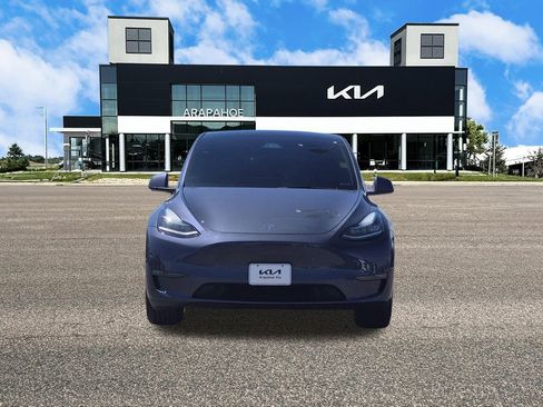 Used 2023 Tesla Model Y Long Range AWD/4WD image 3