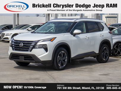 Used 2025 Nissan Rogue SV w/ SV Premium Package