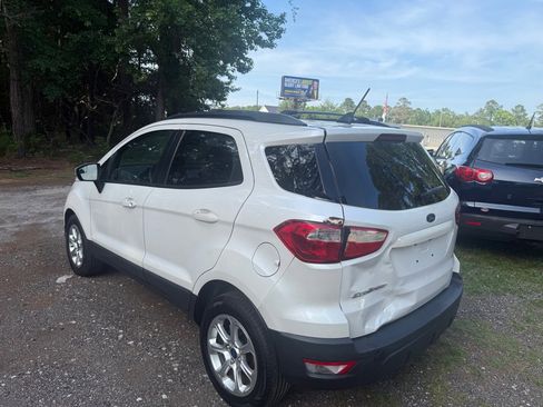 Used 2018 Ford EcoSport SE FWD image 4