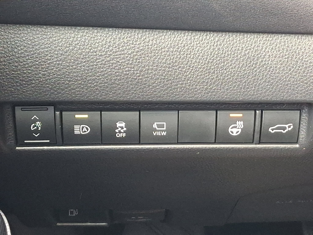 Certified 2021 Toyota Venza Limited w/ Advanced Technology Package AWD/4WD image 23