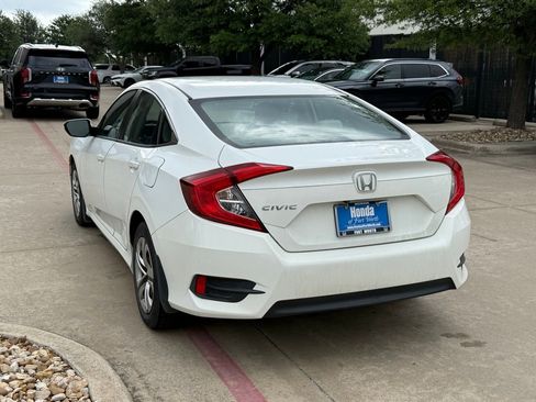 Used 2017 Honda Civic LX image 3