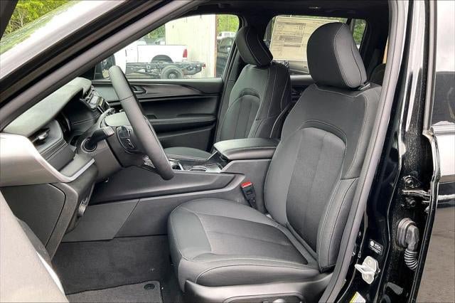 New 2026 Jeep Grand Cherokee Laredo X AWD/4WD image 23