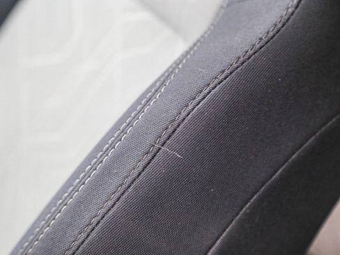 Used 2020 Toyota Tacoma TRD Off-Road w/ Technology Package image 24