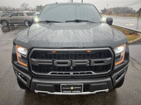Used 2018 Ford F150 Raptor w/ Equipment Group 802A Luxury image 19