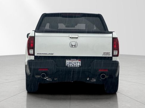 Used 2023 Honda Ridgeline Sport image 4