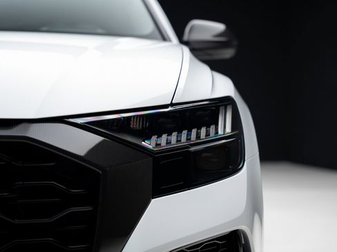 Used 2023 Audi RS Q8 AWD/4WD image 10