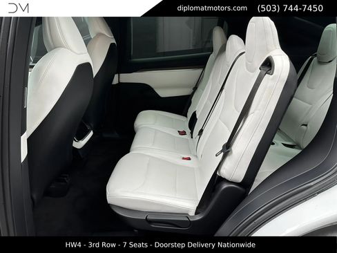 Used 2023 Tesla Model X image 22