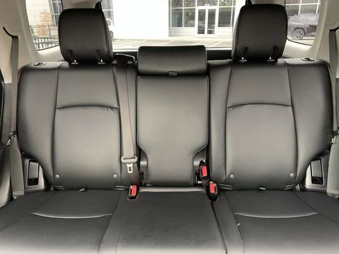 Certified 2022 Toyota 4Runner TRD Off-Road Premium image 32