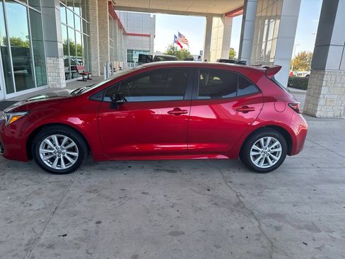 Used 2026 Toyota Corolla SE FWD image 29