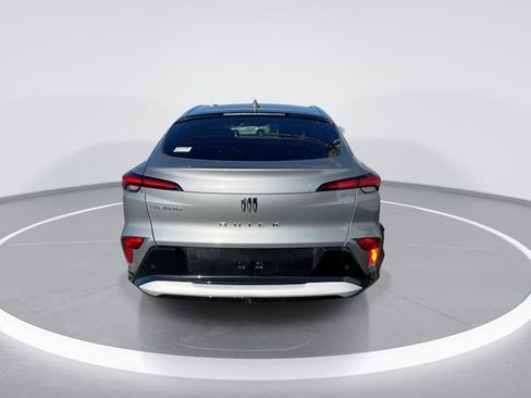 New 2026 Buick Envista Sport Touring image 7