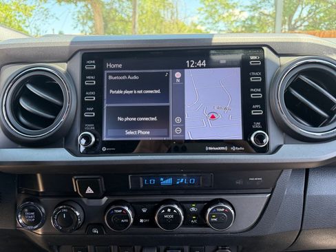 Certified 2023 Toyota Tacoma TRD Off-Road AWD/4WD image 26