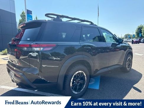 New 2026 Nissan Pathfinder Rock Creek w/ Rock Creek Premium Package AWD/4WD image 12