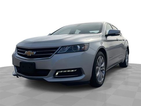 Used 2019 Chevrolet Impala LT w/ LT Convenience Package image 1