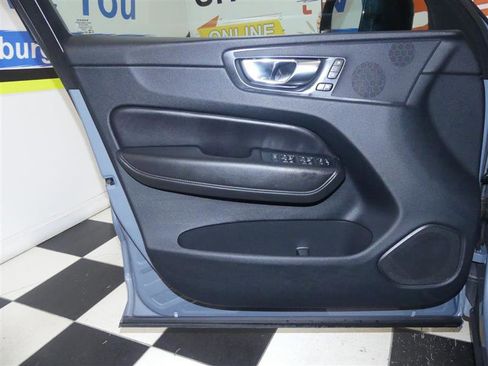 Used 2023 Volvo XC60 B5 Plus w/ Climate Package image 26