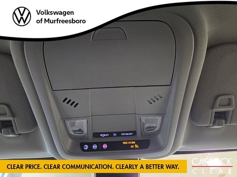 Used 2024 Chevrolet Equinox LT FWD image 31