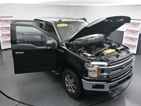 Used 2020 Ford F150 XLT w/ Equipment Group 302A Luxury AWD/4WD image 39
