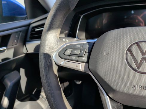 Used 2023 Volkswagen Jetta S image 19