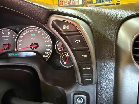 Used 2007 Chevrolet Corvette Convertible w/ Preferred Equipment Group image 47