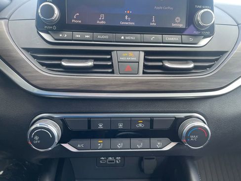 Used 2023 Nissan Altima 2.5 SV image 26