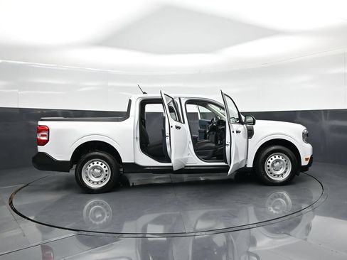 Used 2024 Ford Maverick XL FWD image 4