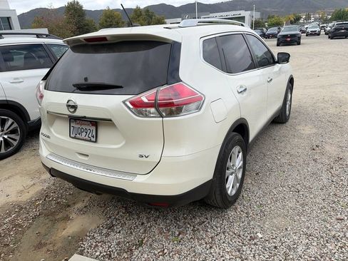 Used 2016 Nissan Rogue SV FWD image 9