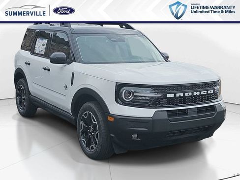 New 2026 Ford Bronco Sport Outer Banks AWD/4WD image 1